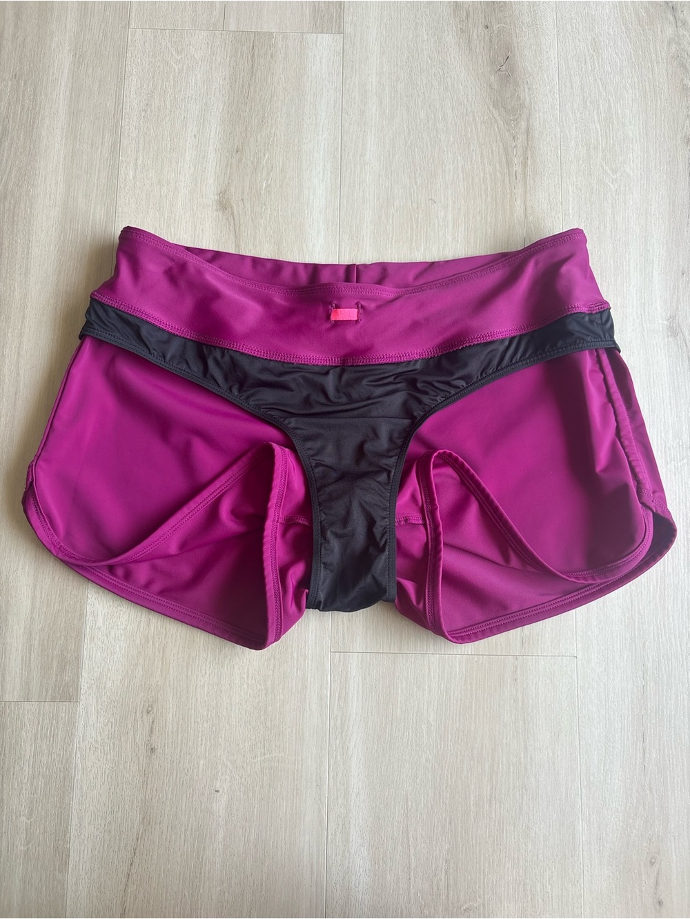 Carve Designs Women's M Paddle Board Swim Shorts - Picture 7 of 8